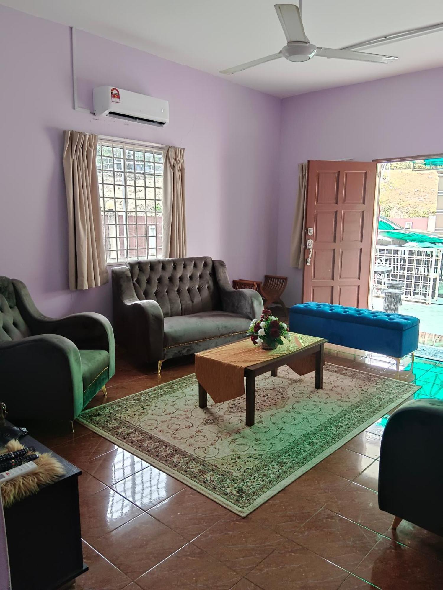 Aliza Scawa Homestay Kuala Pilah Luaran gambar